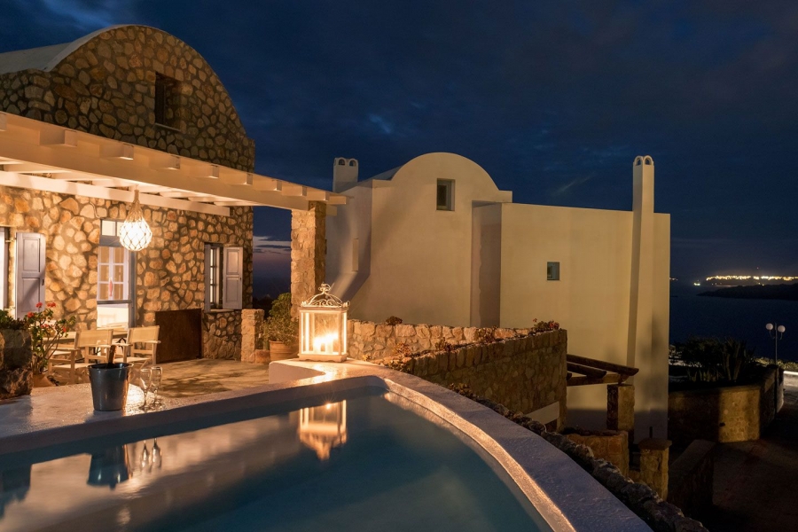 Luxury villa for sale-Santorini